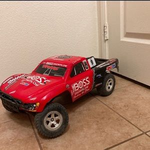 Traxxas Slash Chad Hord Edition 2.4GHz 1:10 $500